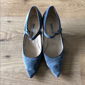 Manolo Blahnik Grey suede heel Mary Janes